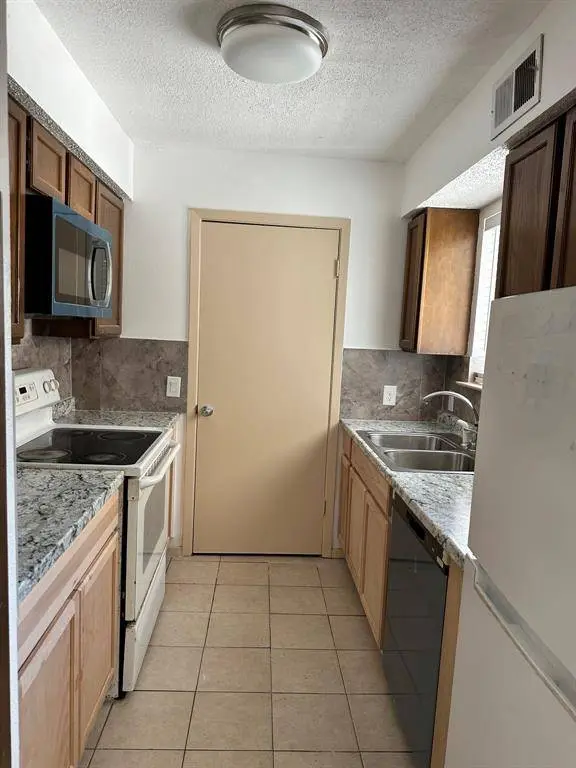 6646 E Lovers Lane #1506, Dallas, TX 75214