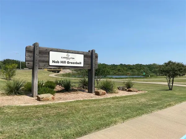 2906 Crooked Creek Drive, Carrollton, TX 75007