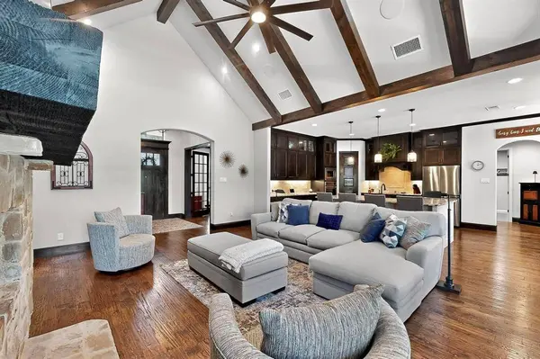 6421 Jasper Circle, Midlothian, TX 76065