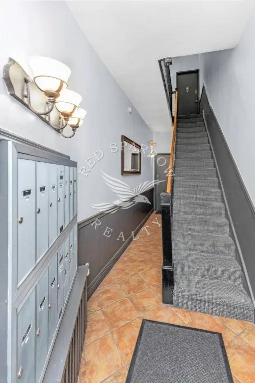 348 E 89th Street #6, Manhattan, NY 10128