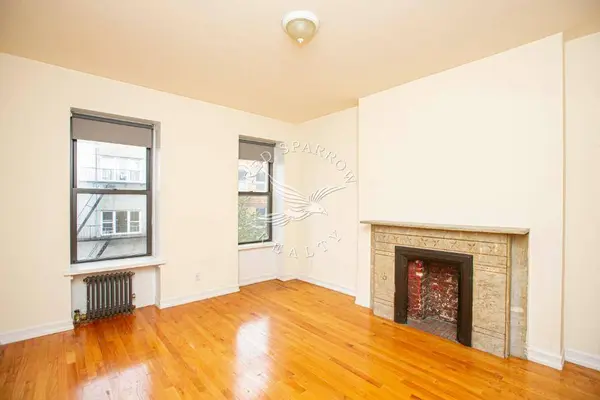 420 E 83rd Street #5E, Manhattan, NY 10028