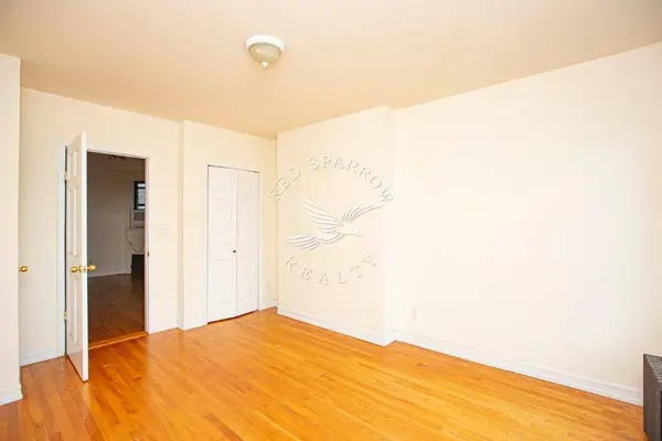 420 E 83rd Street #5E, Manhattan, NY 10028