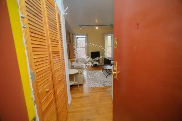 67 W 83rd Street #3R, Manhattan, NY 10024