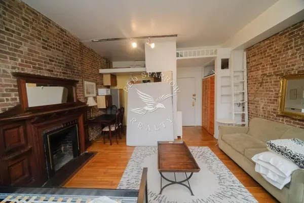 67 W 83rd Street #3R, Manhattan, NY 10024