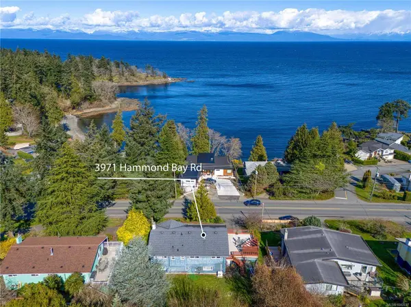 3971 Hammond Bay Rd, Nanaimo, BC V9T 1G4