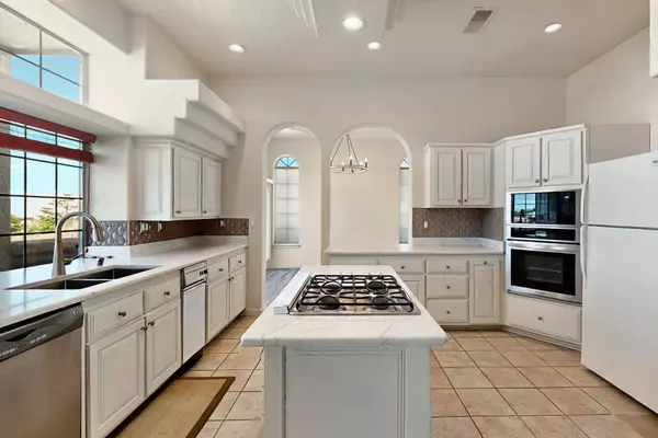 13808 SPIRIT TRAIL PL NE, Albuquerque, NM 87112