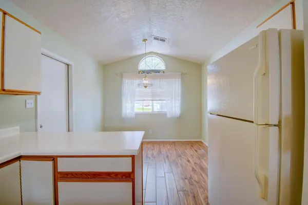 4212 MONTREAL LOOP NE, Rio Rancho, NM 87144