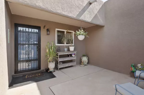 6325 BUENOS AIRES PL NW, Albuquerque, NM 87120