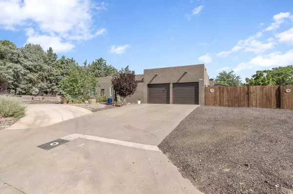 6325 BUENOS AIRES PL NW, Albuquerque, NM 87120