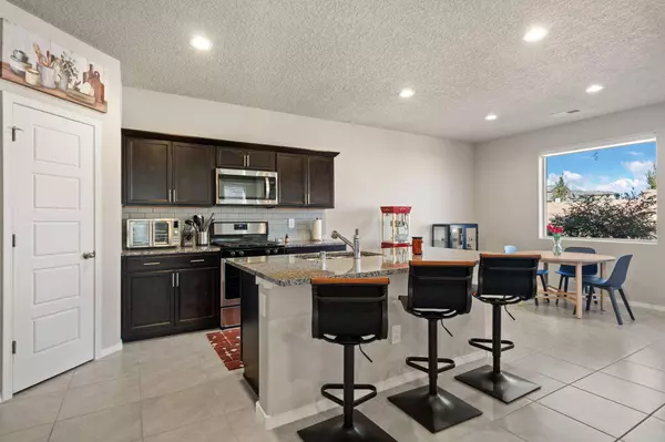 885 Tazanita LOOP SE, Rio Rancho, NM 87124