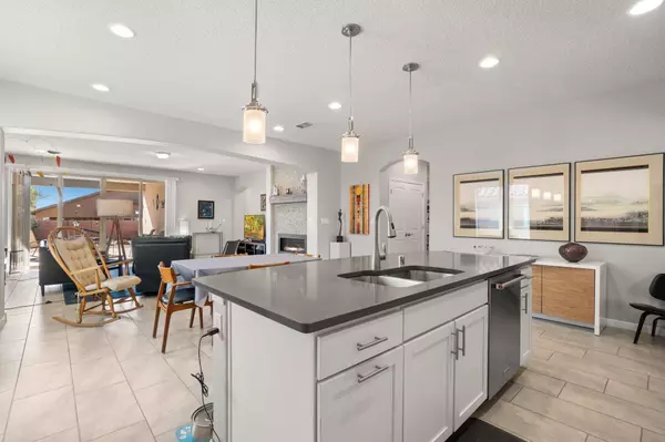 7032 LOOKOUT RD, Rio Rancho, NM 87144