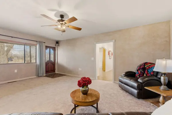 965 W Bosque LOOP, Bosque Farms, NM 87068