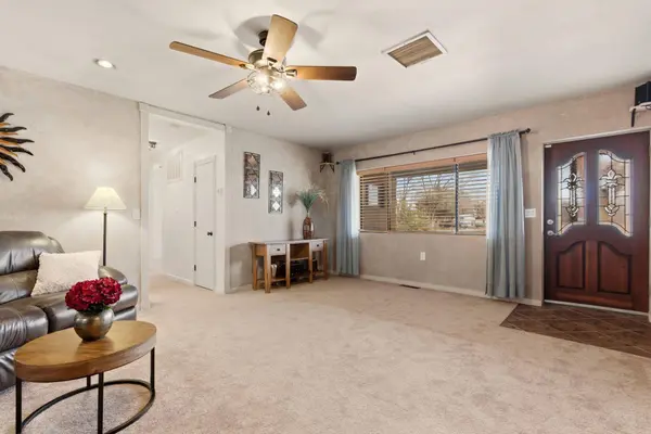 965 W Bosque LOOP, Bosque Farms, NM 87068