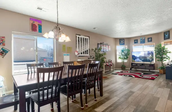 1229 Sidewinder RD NE, Rio Rancho, NM 87144