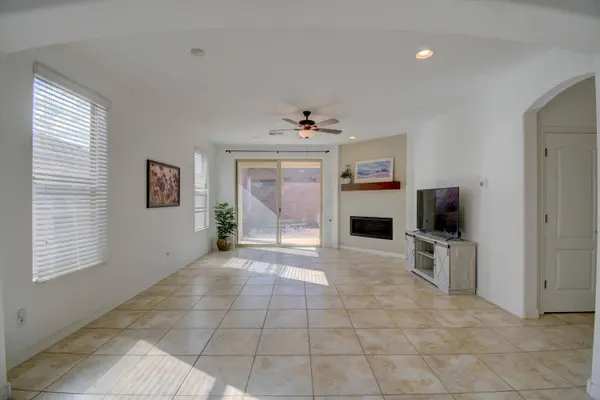 8828 Monsoon RD NW, Albuquerque, NM 87120