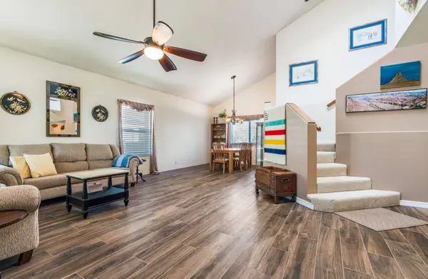 8717 Greenarbor RD NE, Albuquerque, NM 87122