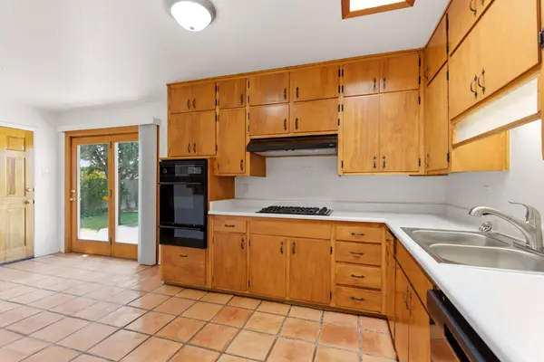 1320 Delamar AVE NW, Albuquerque, NM 87107