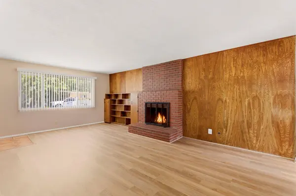 1320 Delamar AVE NW, Albuquerque, NM 87107