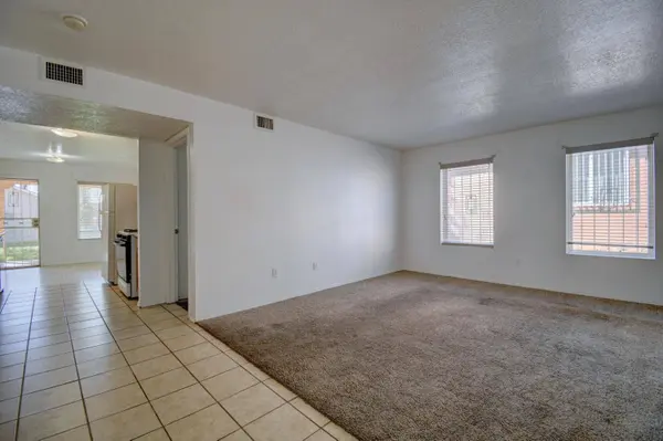 8700 Spotted Pony AVE SW, Albuquerque, NM 87121