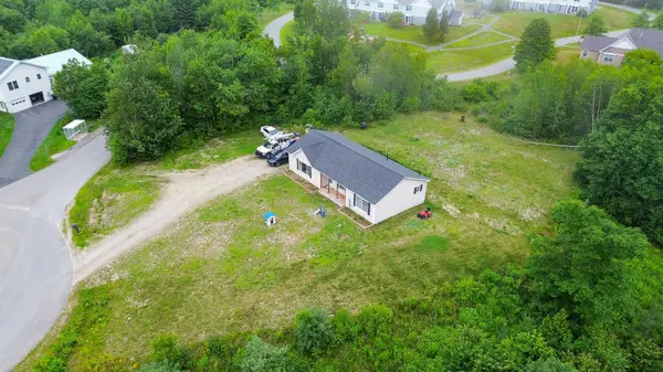 51 Ryan Road, Belfast, ME 04915