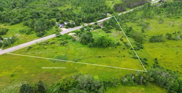 243 Waterville Road, Belfast, ME 04915