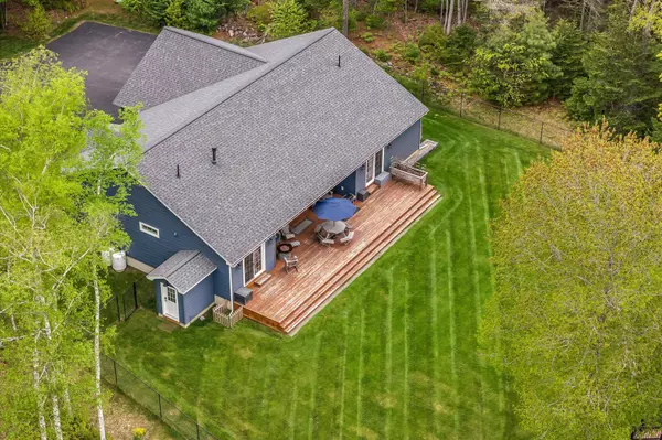 120 Holden Hills DR, Holden, ME 04429