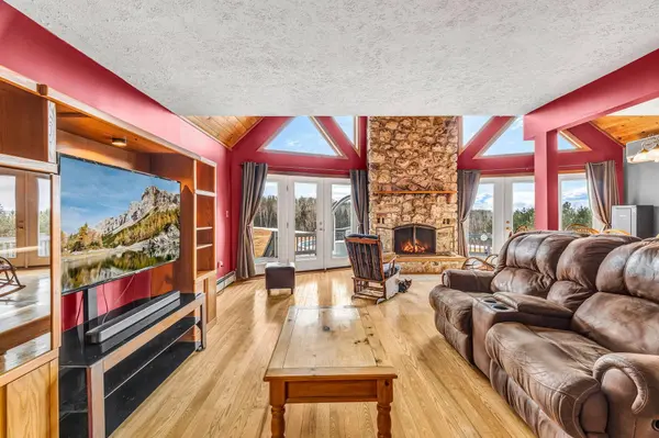 90 Levesque Mill RD, Ashland, ME 04732