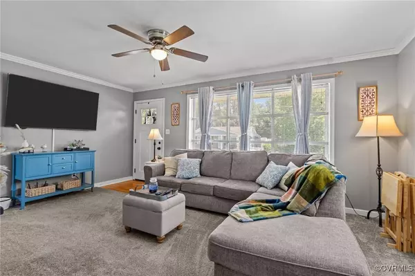 607 Pinehurst AVE, Colonial Heights, VA 23834