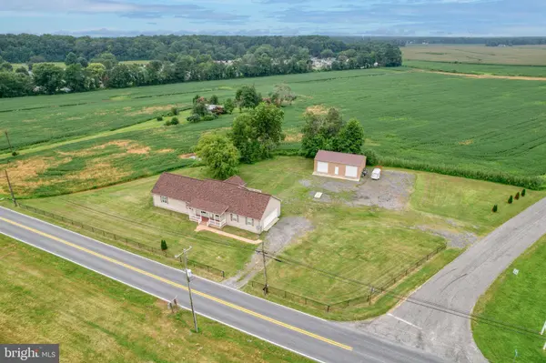 5926 MT HOLLY RD, East New Market, MD 21631