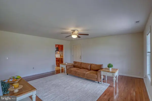 5926 MT HOLLY RD, East New Market, MD 21631