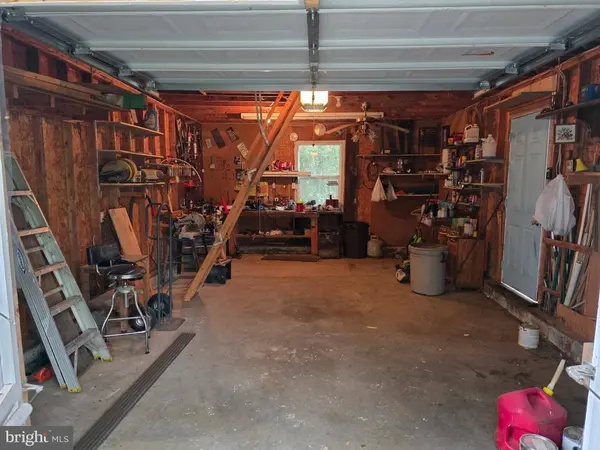 6315 E NEW MARKET ELLWOOD RD, Hurlock, MD 21643