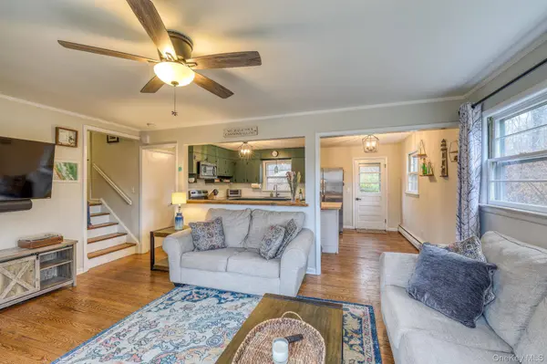 152 Sunrise Hill RD, Fishkill, NY 12524