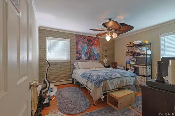 4 North DR, Poughkeepsie, NY 12603