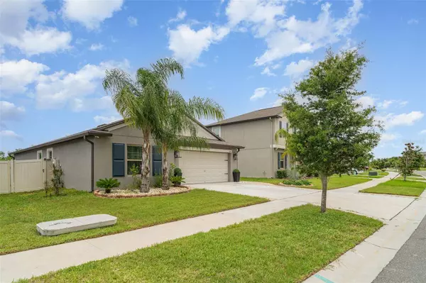 9514 CHANNING HILL DR, Sun City Center, FL 33573