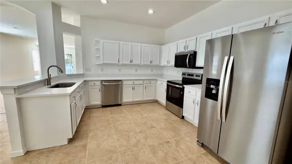 3403 CHAPEL CREEK CIR, Wesley Chapel, FL 33544