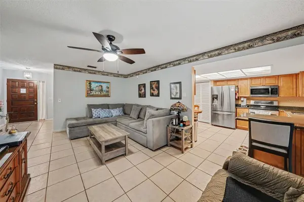 626 ROLLINGWOOD LN, Valrico, FL 33594