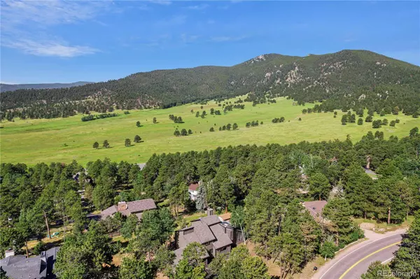 2289 Hiwan DR, Evergreen, CO 80439