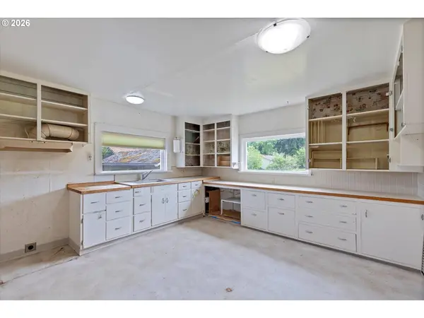 13800 SE Baumback RD, Sandy, OR 97055
