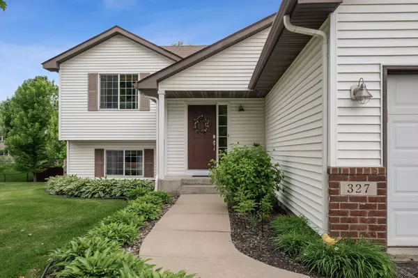 327 12th AVE NE, Lonsdale, MN 55046