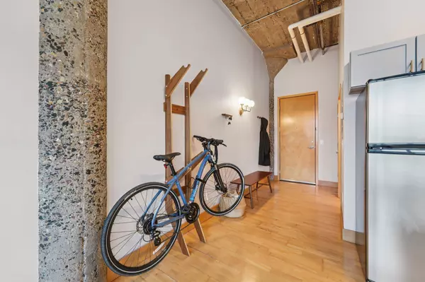 521 S 7th ST #416, Minneapolis, MN 55415