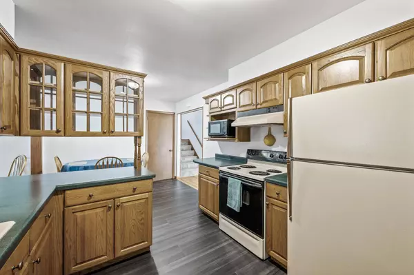 10632 Arrowhead ST NW, Coon Rapids, MN 55433