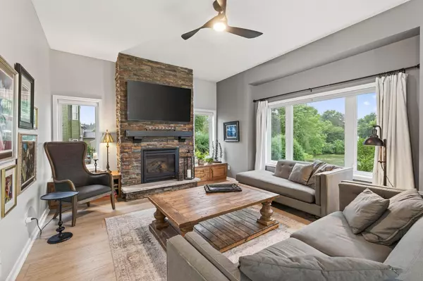 20771 Independence AVE, Lakeville, MN 55044