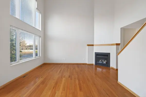 388 Brickyard DR, Chaska, MN 55318