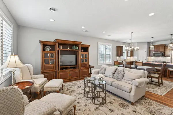 10246 Kittredge Pkwy NE, Albertville, MN 55301