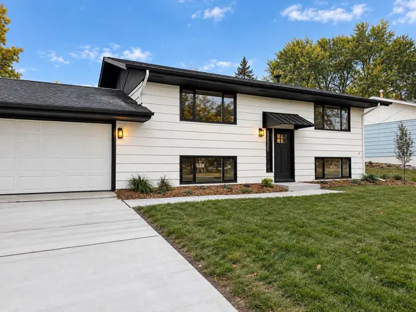 593 Continental DR