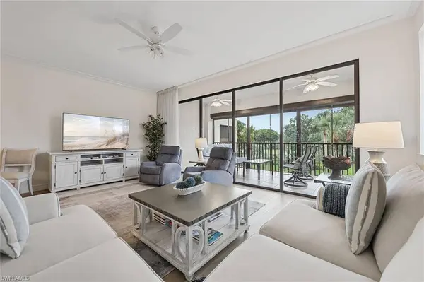7024 Pelican Bay BLVD #201, Naples, FL 34108