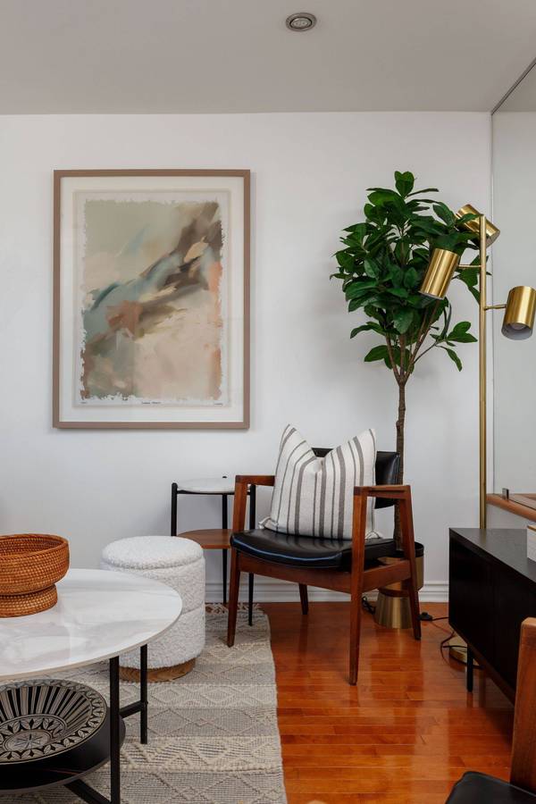 158 Galt AVE N, Toronto E01, ON M4M 2Z3