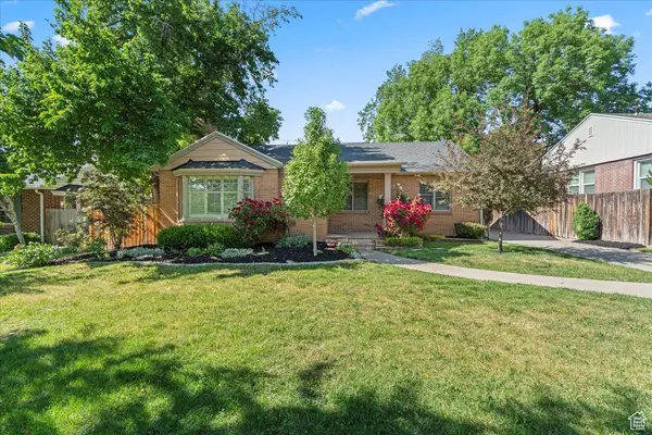 2315 E LYNWOOD DR S, Salt Lake City, UT 84109