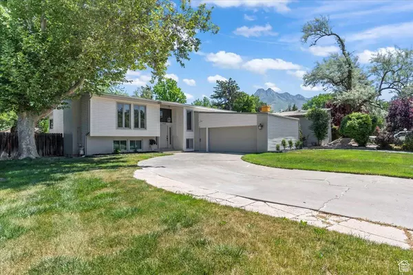 1543 E SPRING RUN DR, Salt Lake City, UT 84117