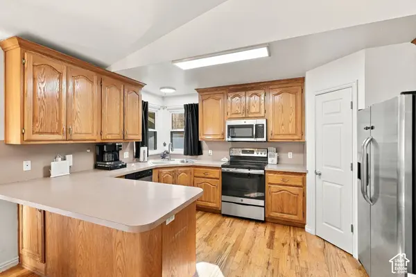 5221 W ELK HORN PEAK DR S, Riverton, UT 84096